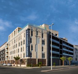 J | ONE recibe prestigioso premio