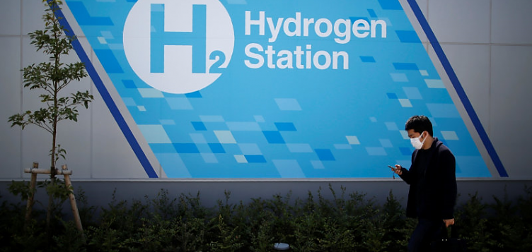 Hydrogen: the key driver to zero-emission transport?