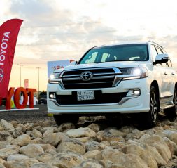 Motors celebrates Land Cruiser global sales